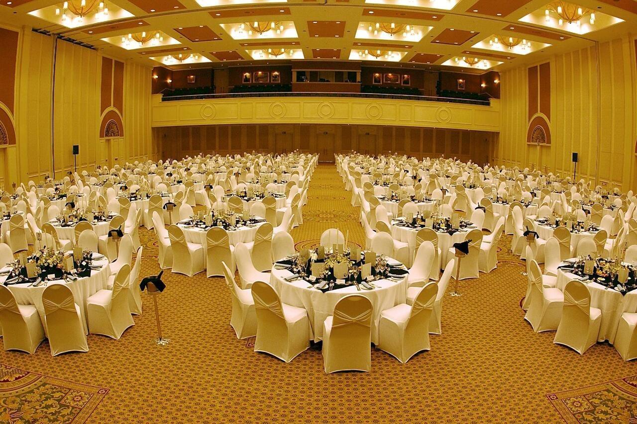 Peermont Metcourt Inn At The Grand Palm, Gaborone Buitenkant foto