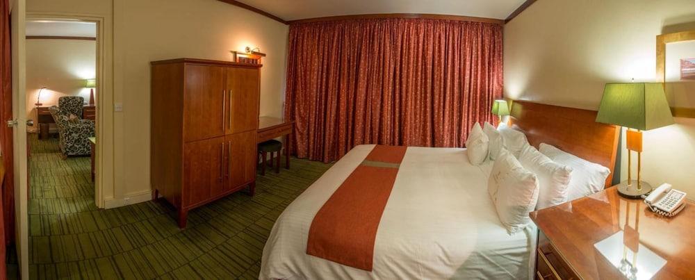 Peermont Metcourt Inn At The Grand Palm, Gaborone Buitenkant foto