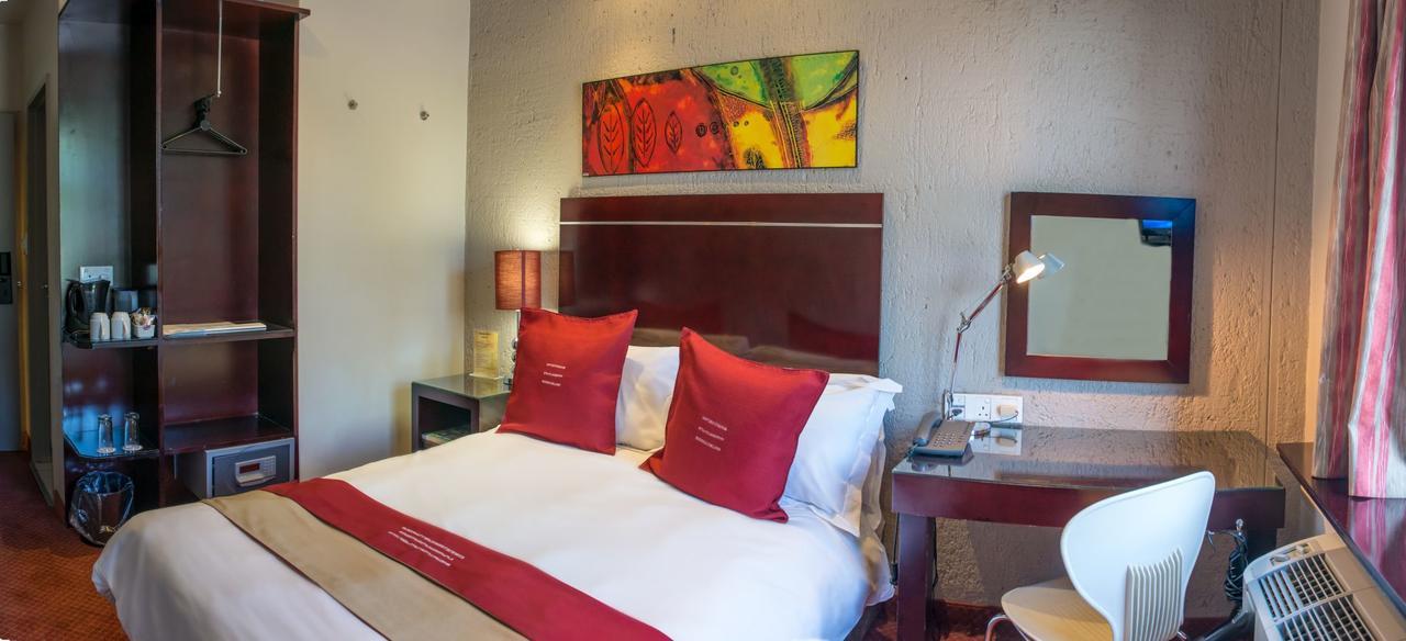 Peermont Metcourt Inn At The Grand Palm, Gaborone Buitenkant foto
